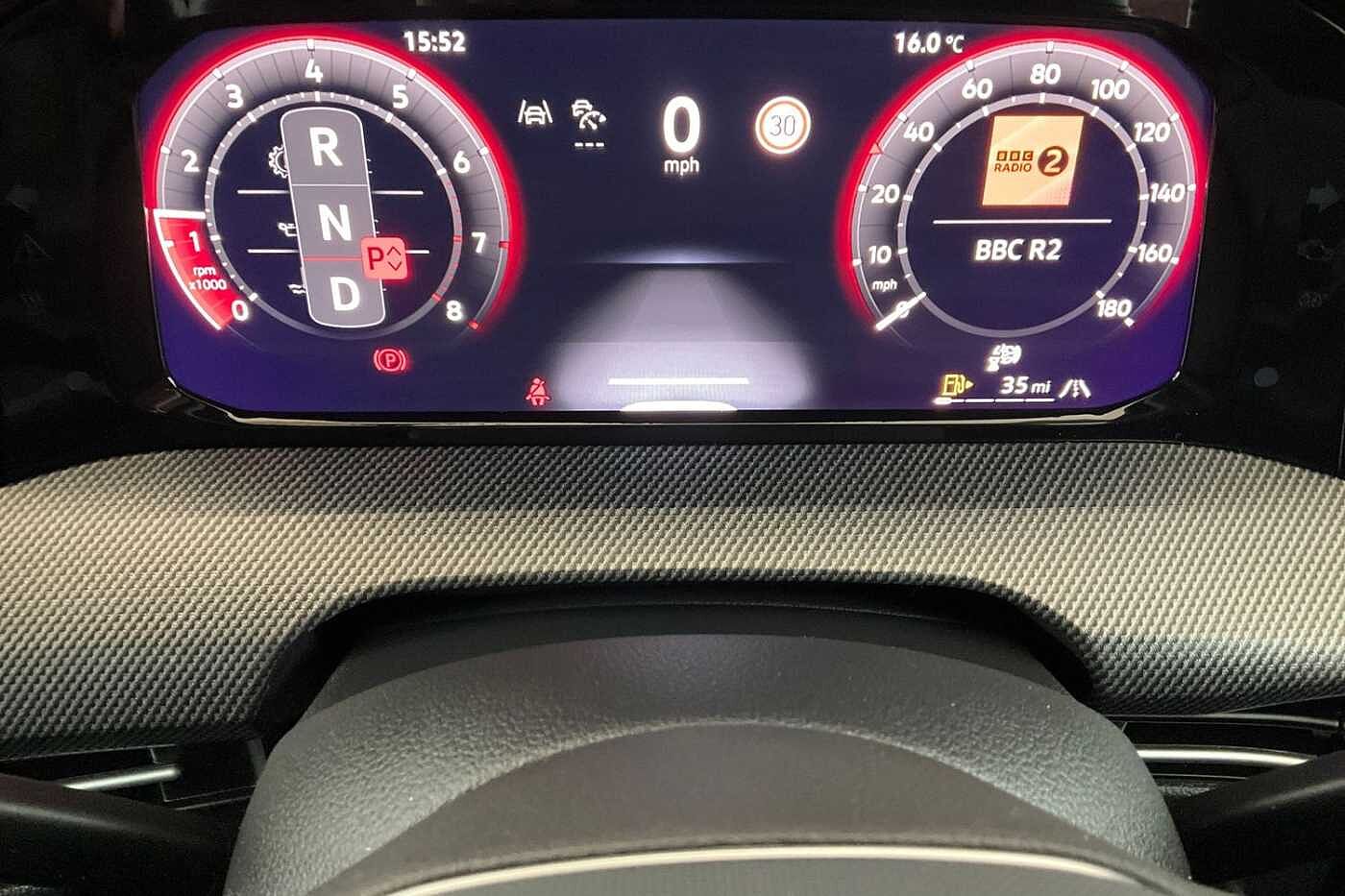 Volkswagen Golf GTI