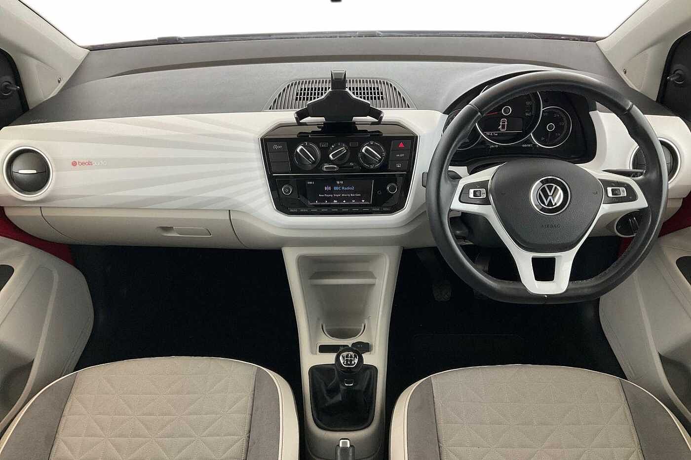 Volkswagen up!