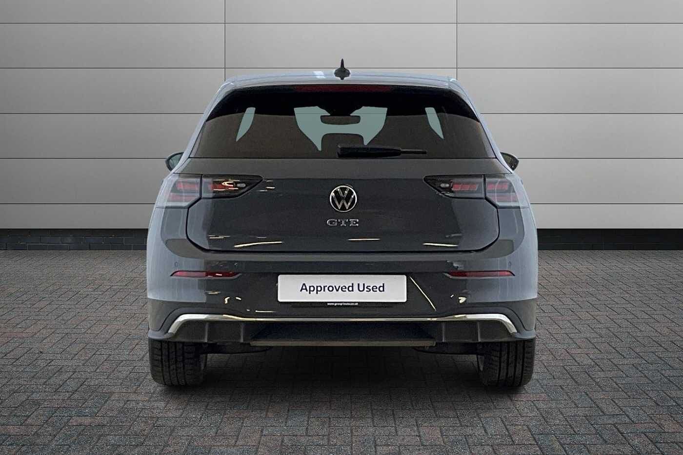 Volkswagen Golf GTE