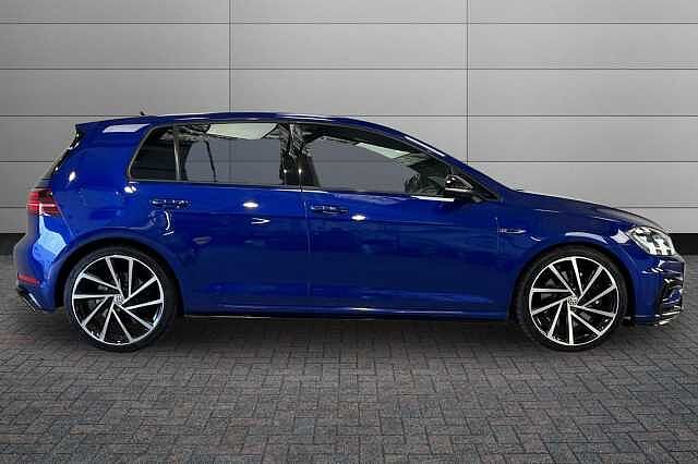 Volkswagen Golf R