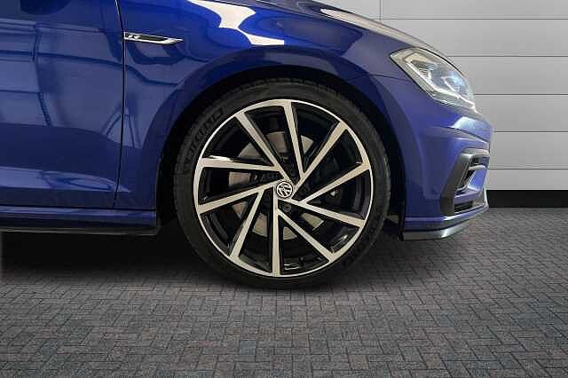 Volkswagen Golf R