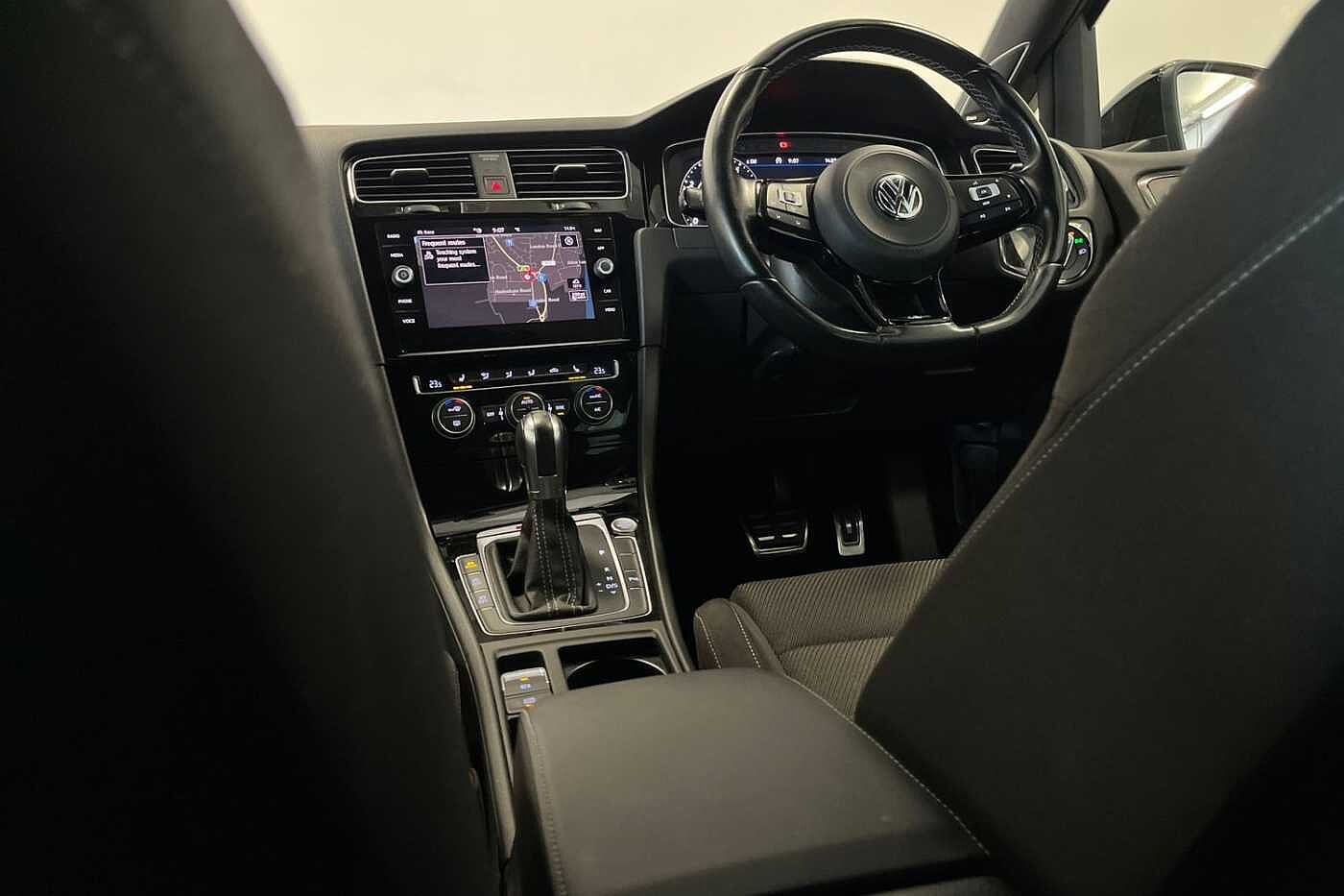 Volkswagen Golf R