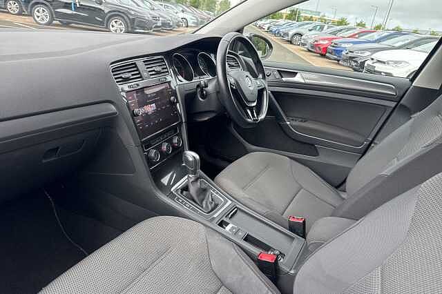 Volkswagen Golf Estate