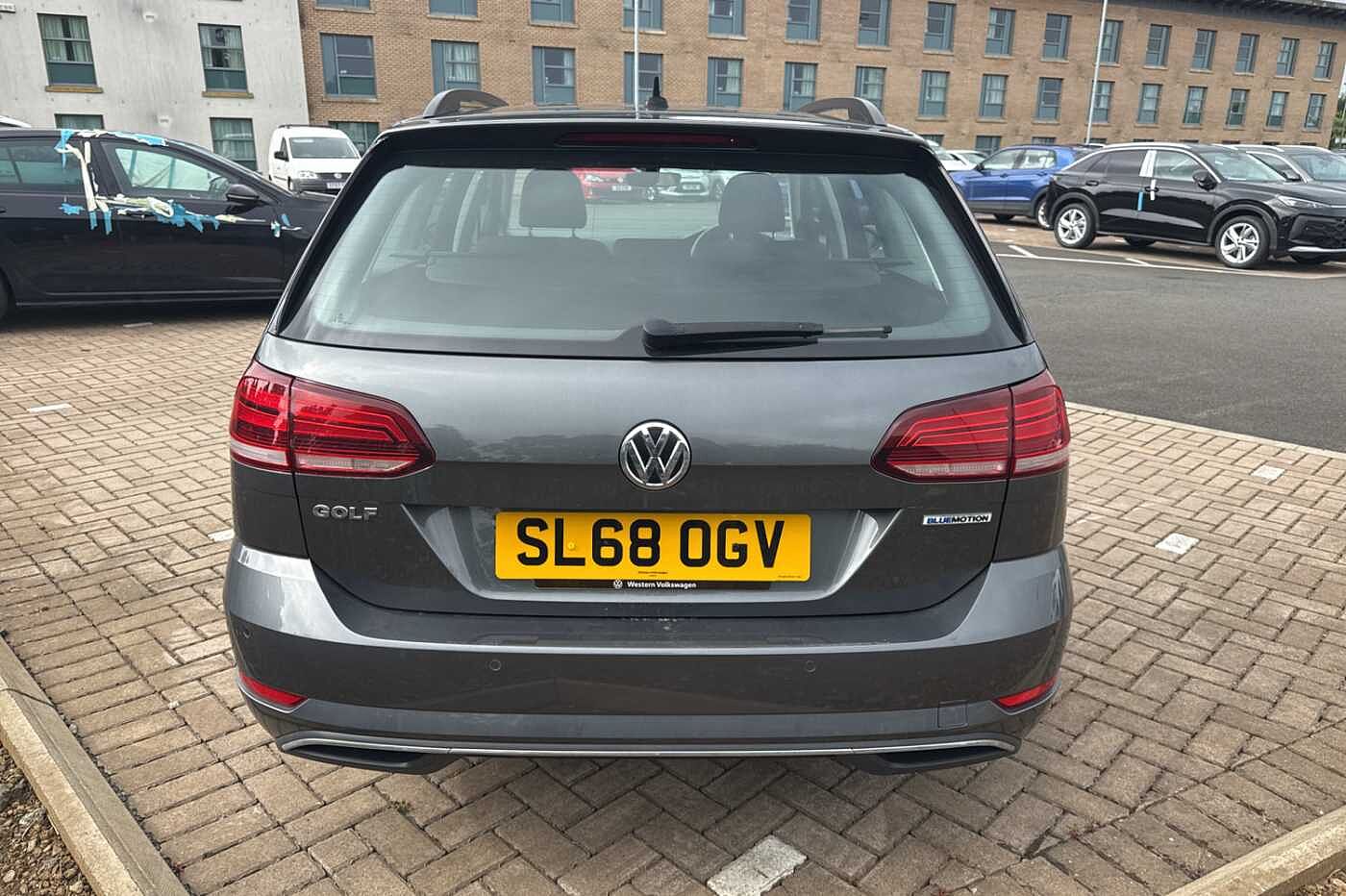 Volkswagen Golf Estate