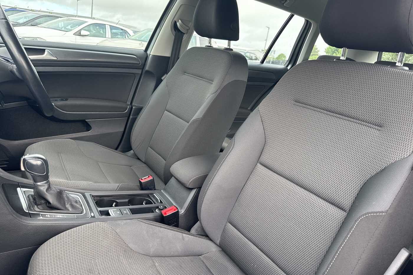 Volkswagen Golf Estate