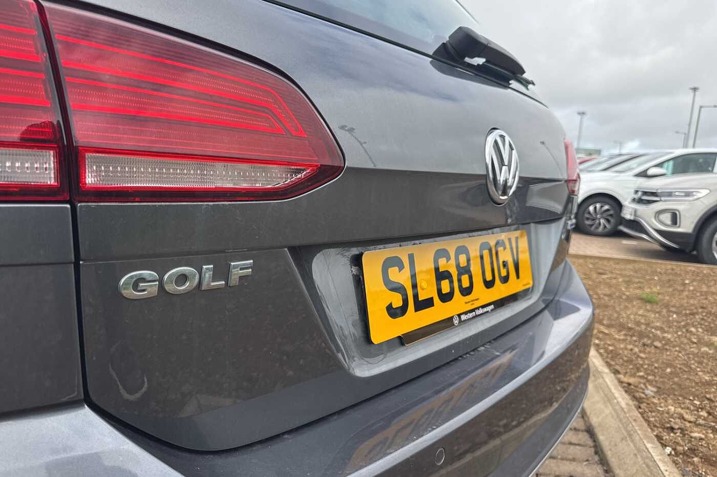 Volkswagen Golf Estate