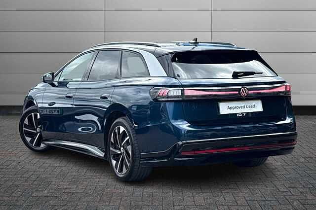 Volkswagen ID.7 Tourer