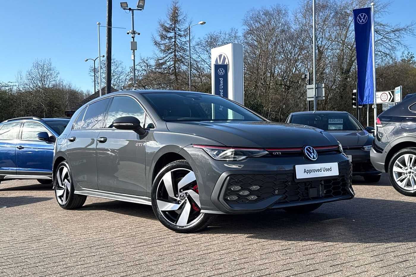 Volkswagen Golf GTI