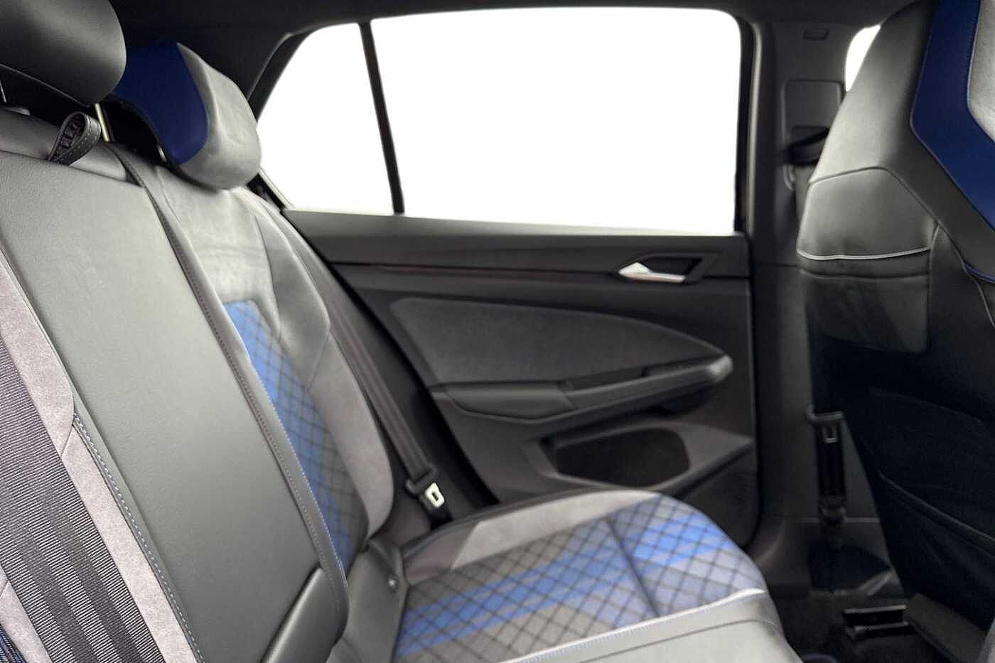 Volkswagen Golf R