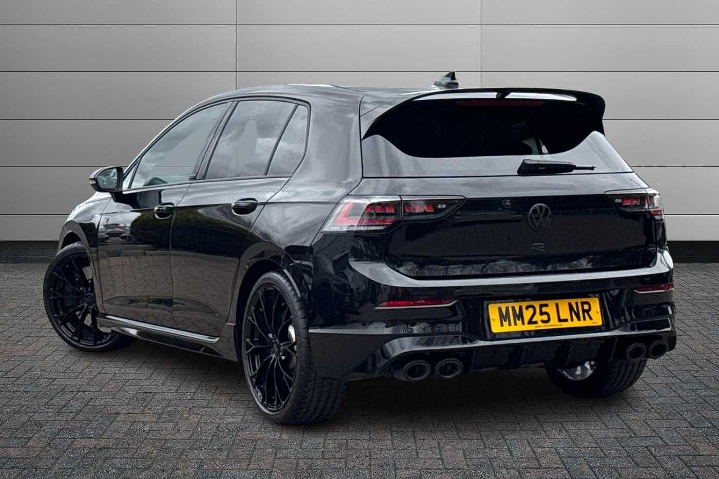 Volkswagen Golf R