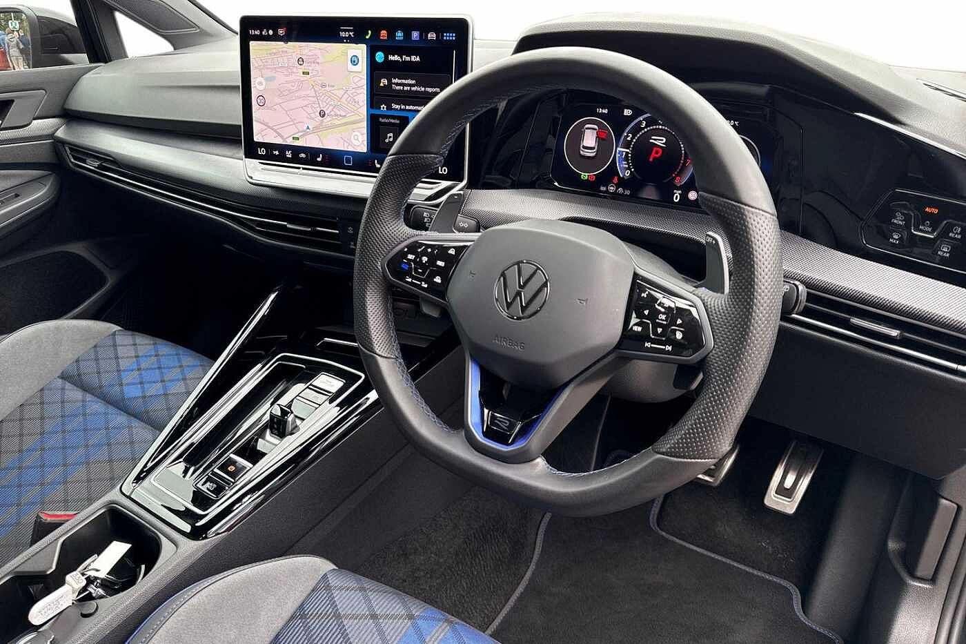 Volkswagen Golf R