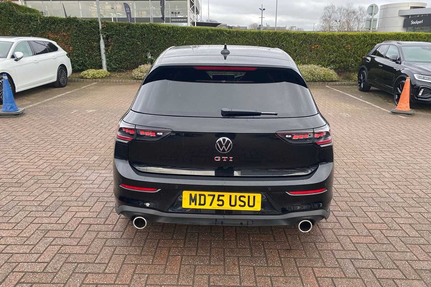 Volkswagen Golf GTI