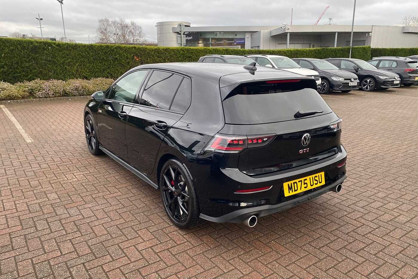 Volkswagen Golf GTI
