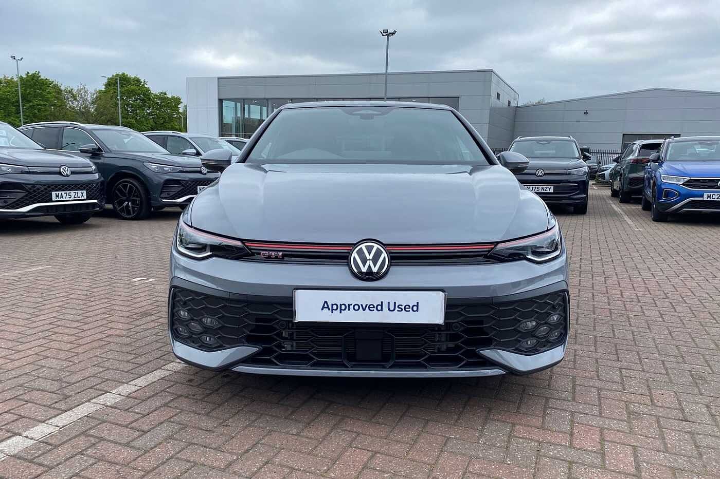 Volkswagen Golf GTI