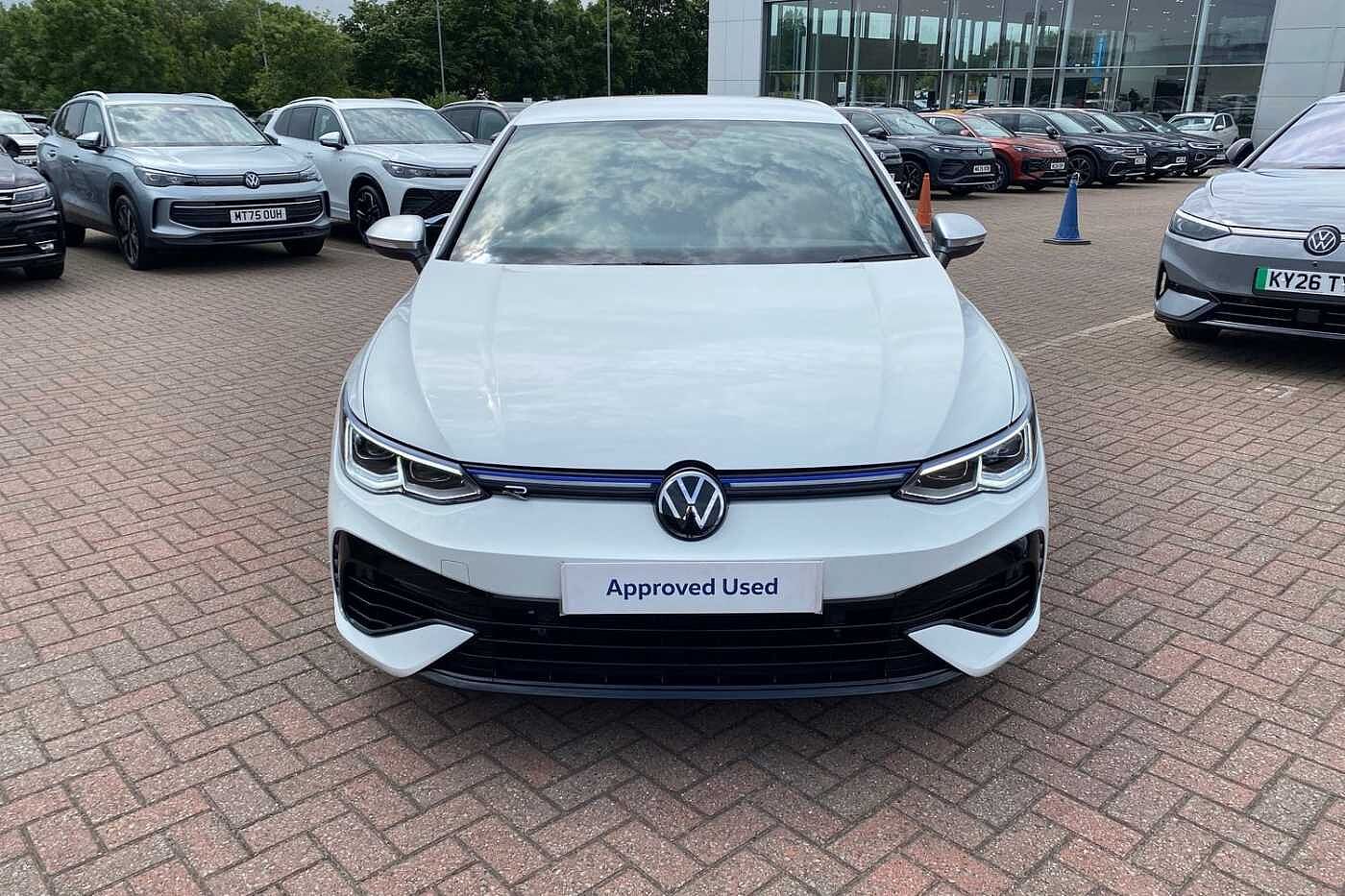 Volkswagen Golf R