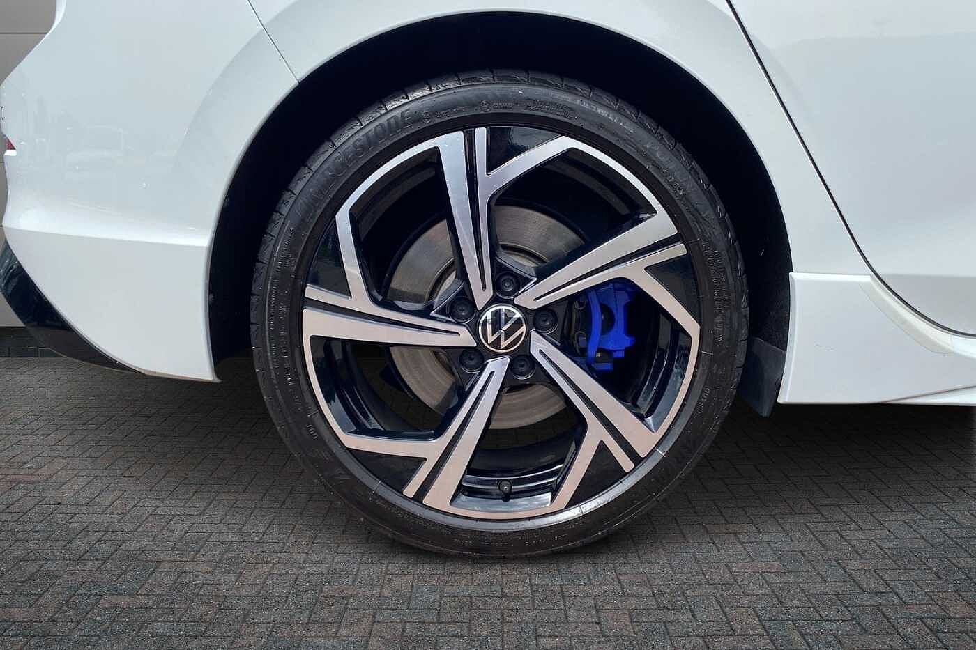 Volkswagen Golf R