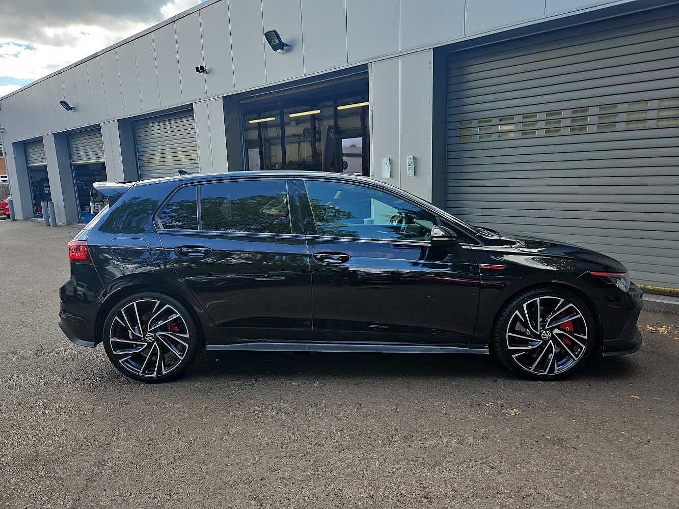 Volkswagen Golf GTI