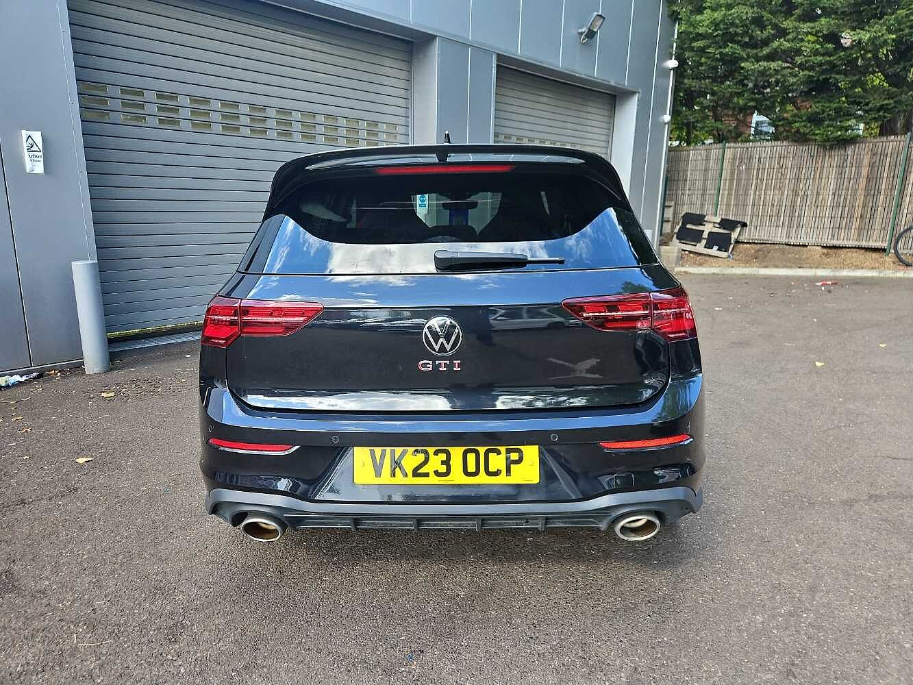 Volkswagen Golf GTI