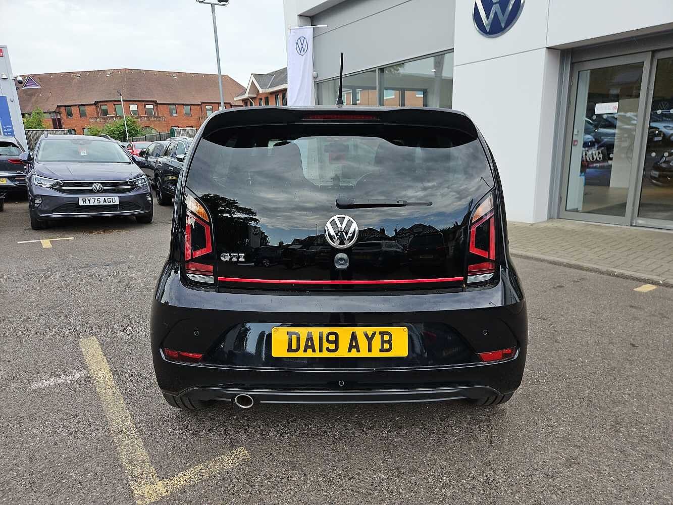 Volkswagen up!