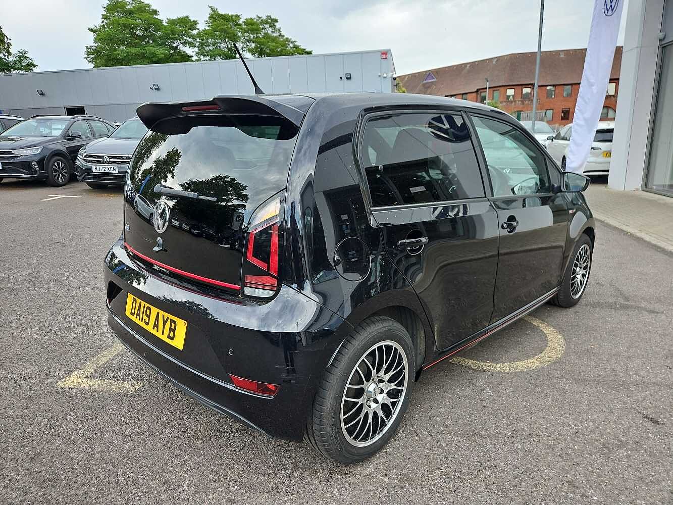 Volkswagen up!