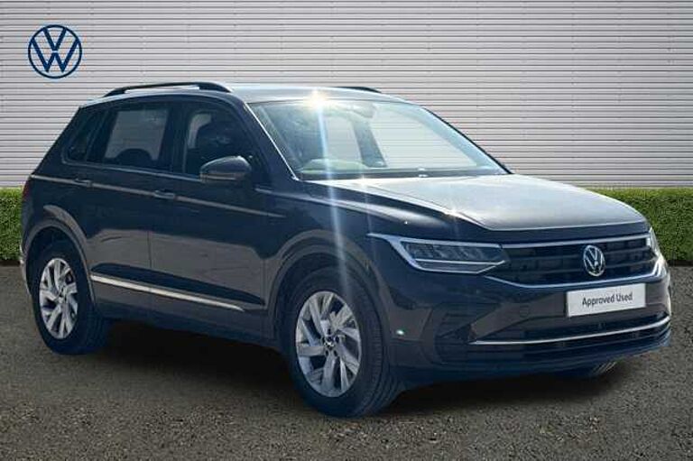 Volkswagen Tiguan 1.5 TSI Life 5dr