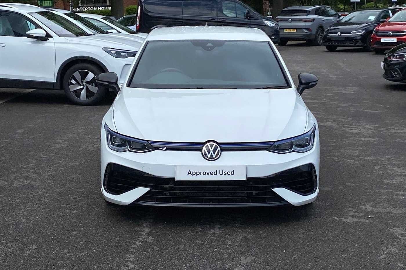 Volkswagen Golf R