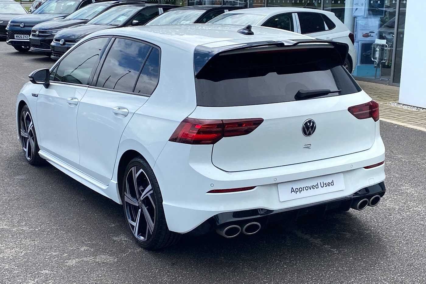 Volkswagen Golf R