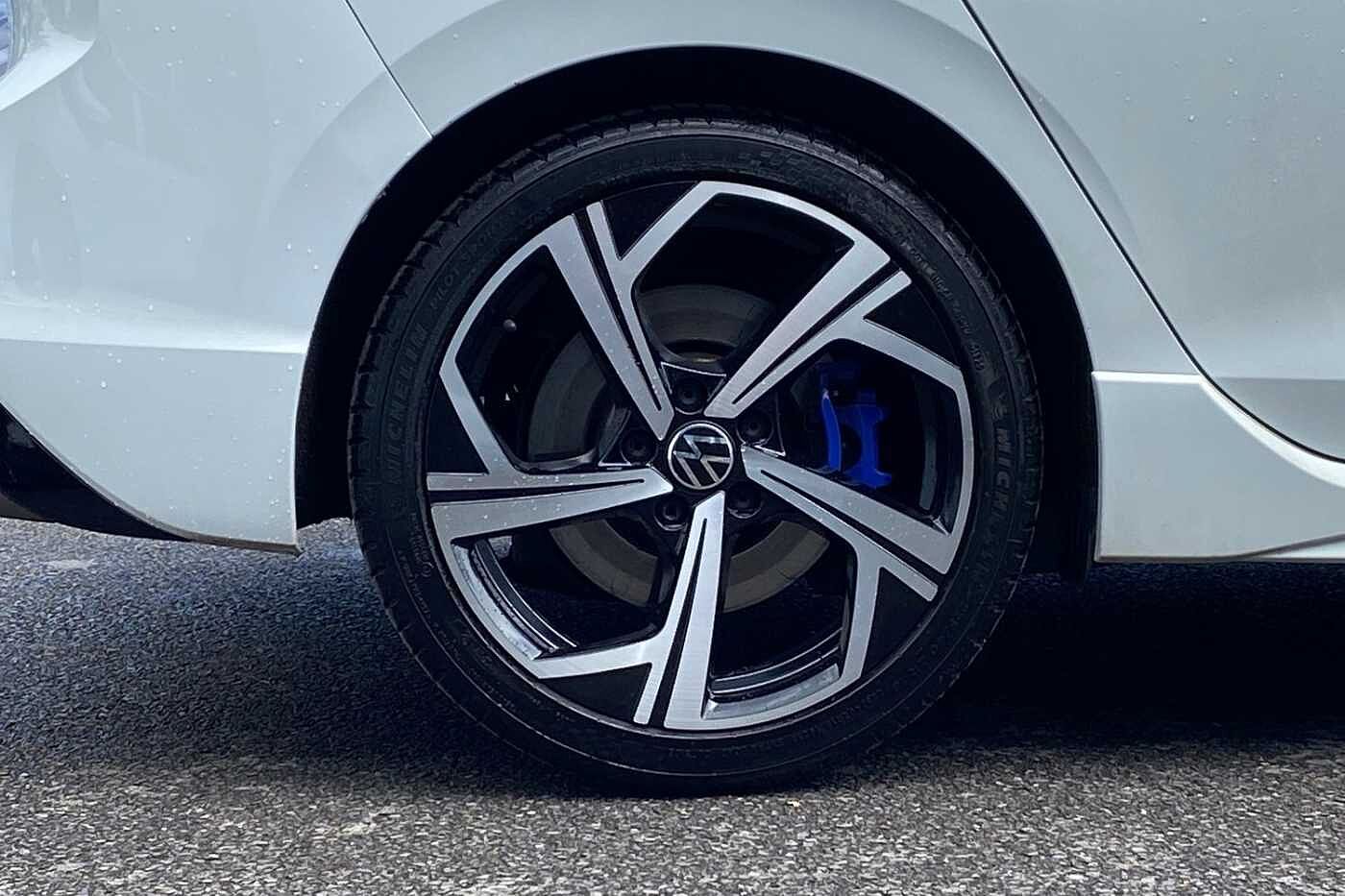 Volkswagen Golf R