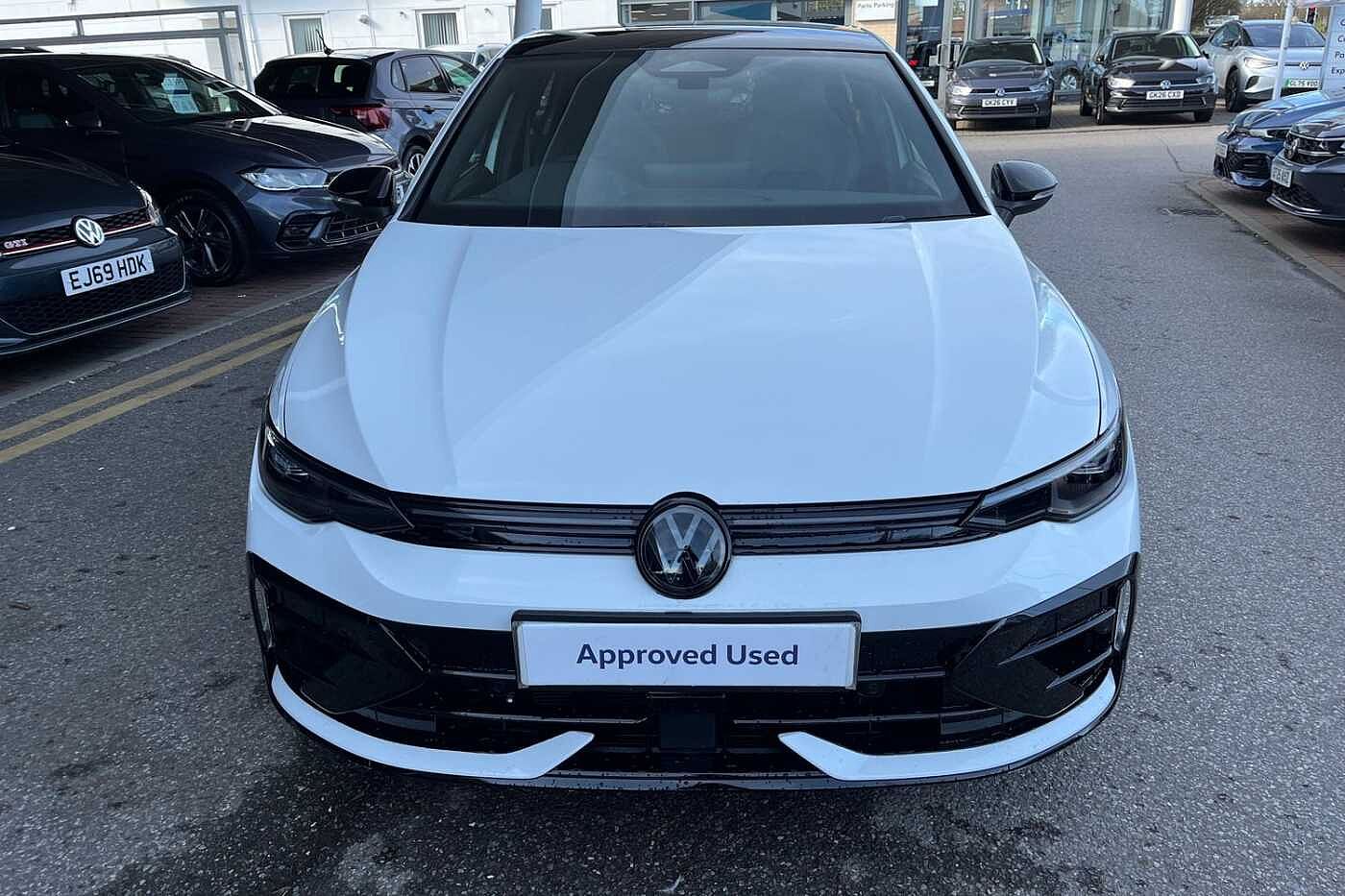 Volkswagen Golf R