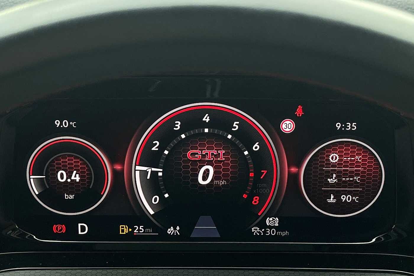 Volkswagen Golf GTI