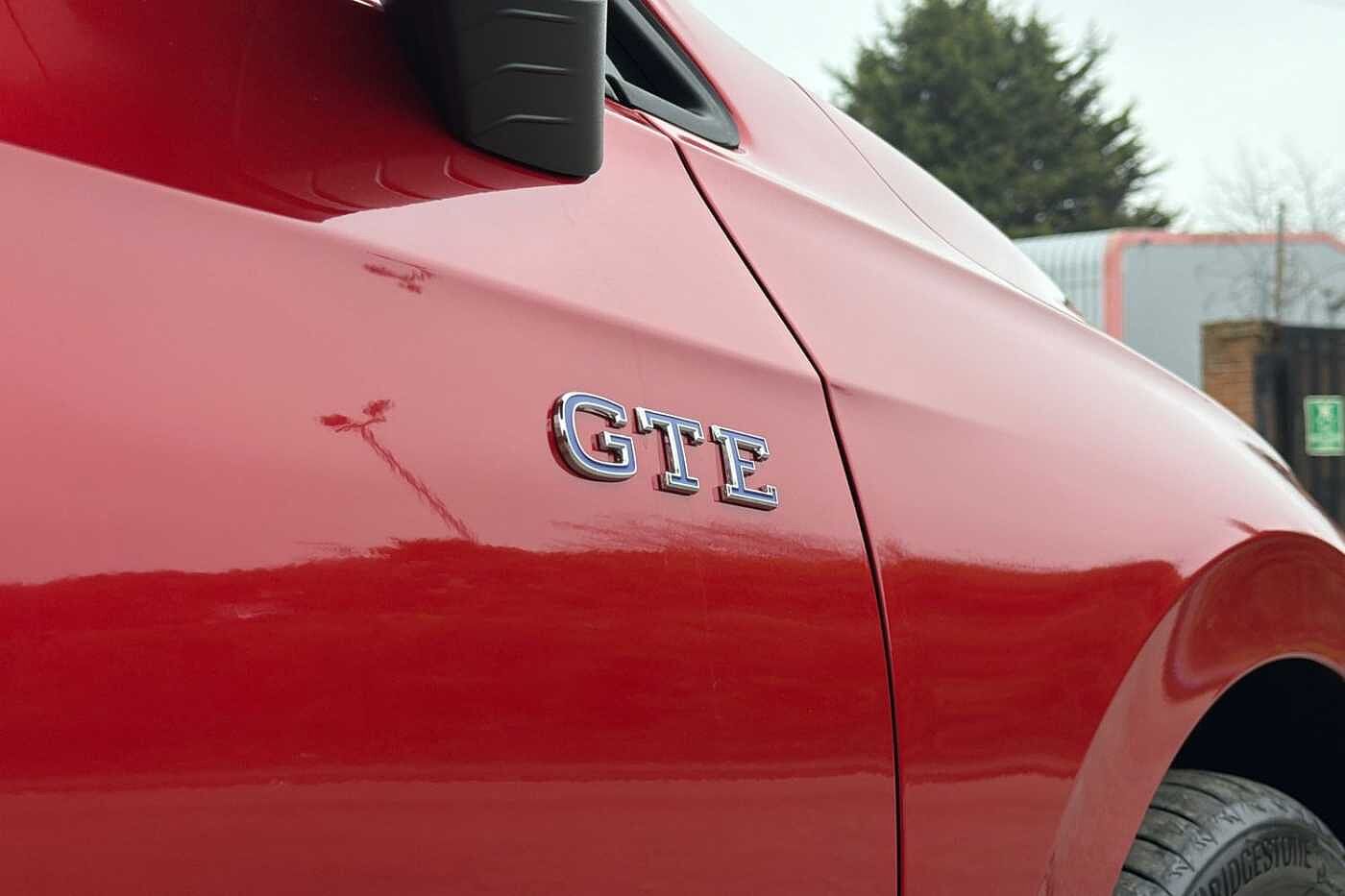 Volkswagen Golf GTE