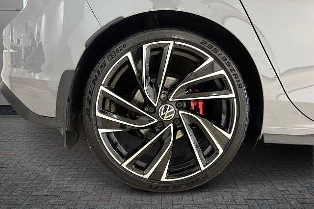 Volkswagen Golf GTD