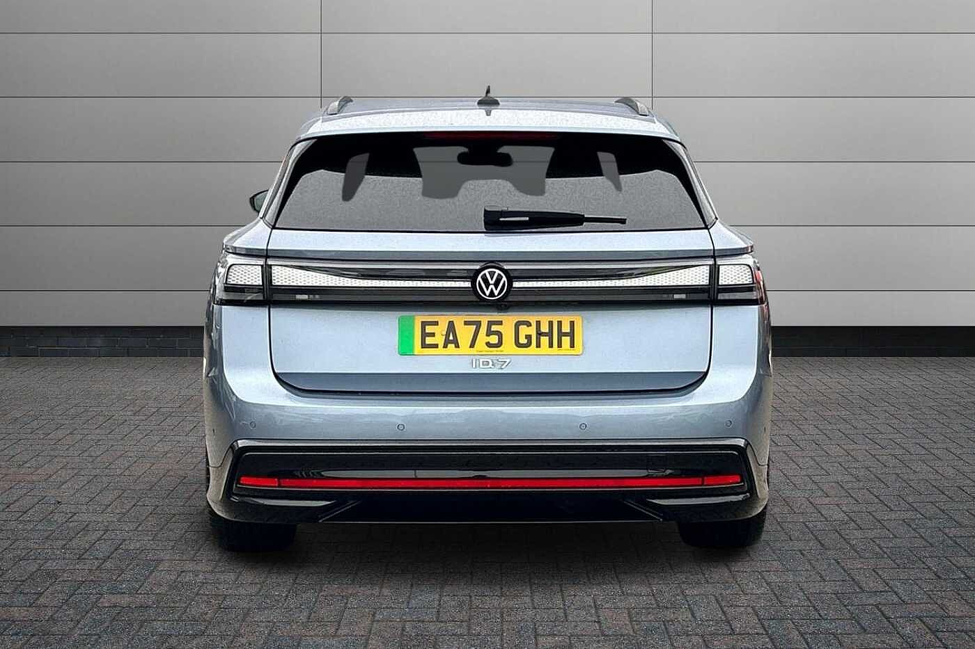 Volkswagen ID.7 Tourer
