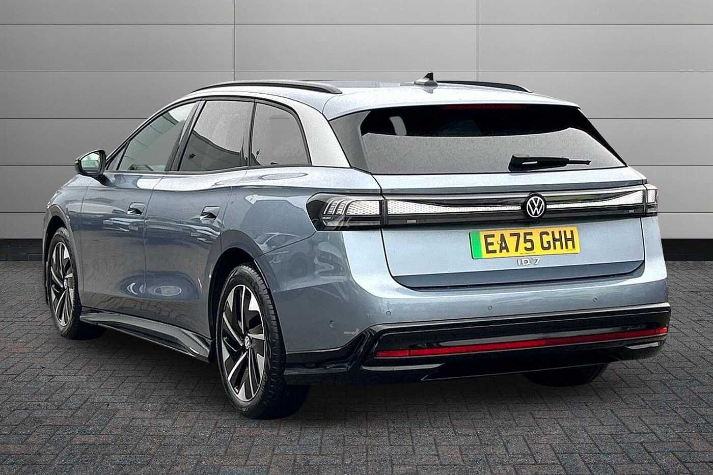 Volkswagen ID.7 Tourer