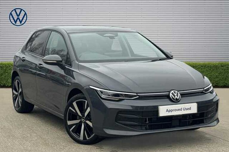 Volkswagen Golf Golf Hatch Match 1.5 TSI eHybrid 204 PS 6-Speed DSG 5 Door