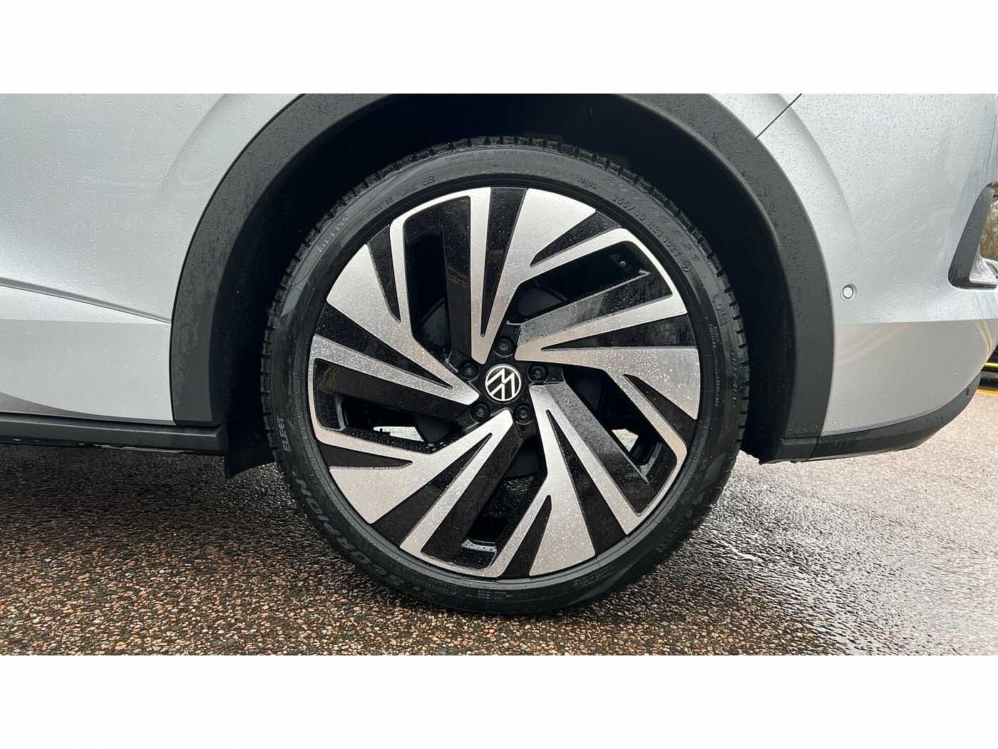 Volkswagen ID.5