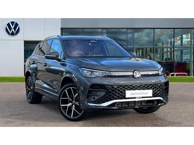 Volkswagen Tiguan Tiguan R-Line 1.5 TSI eHybrid 272PS 6-Speed DSG 5 Door