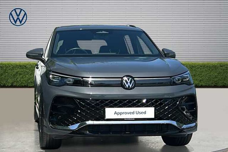 Volkswagen Tiguan Tiguan R-Line 1.5 eTSI 150 PS 7-Speed DSG 5 Door