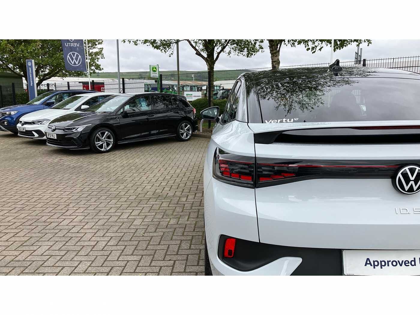 Volkswagen ID.5