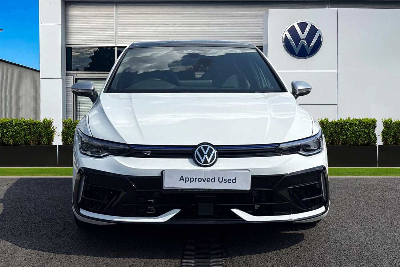 Volkswagen Golf R