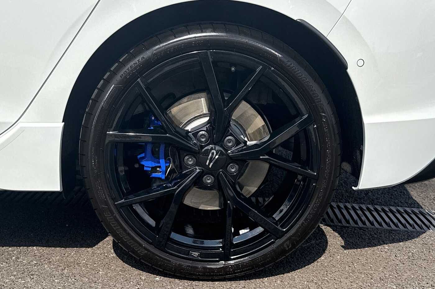 Volkswagen Golf R