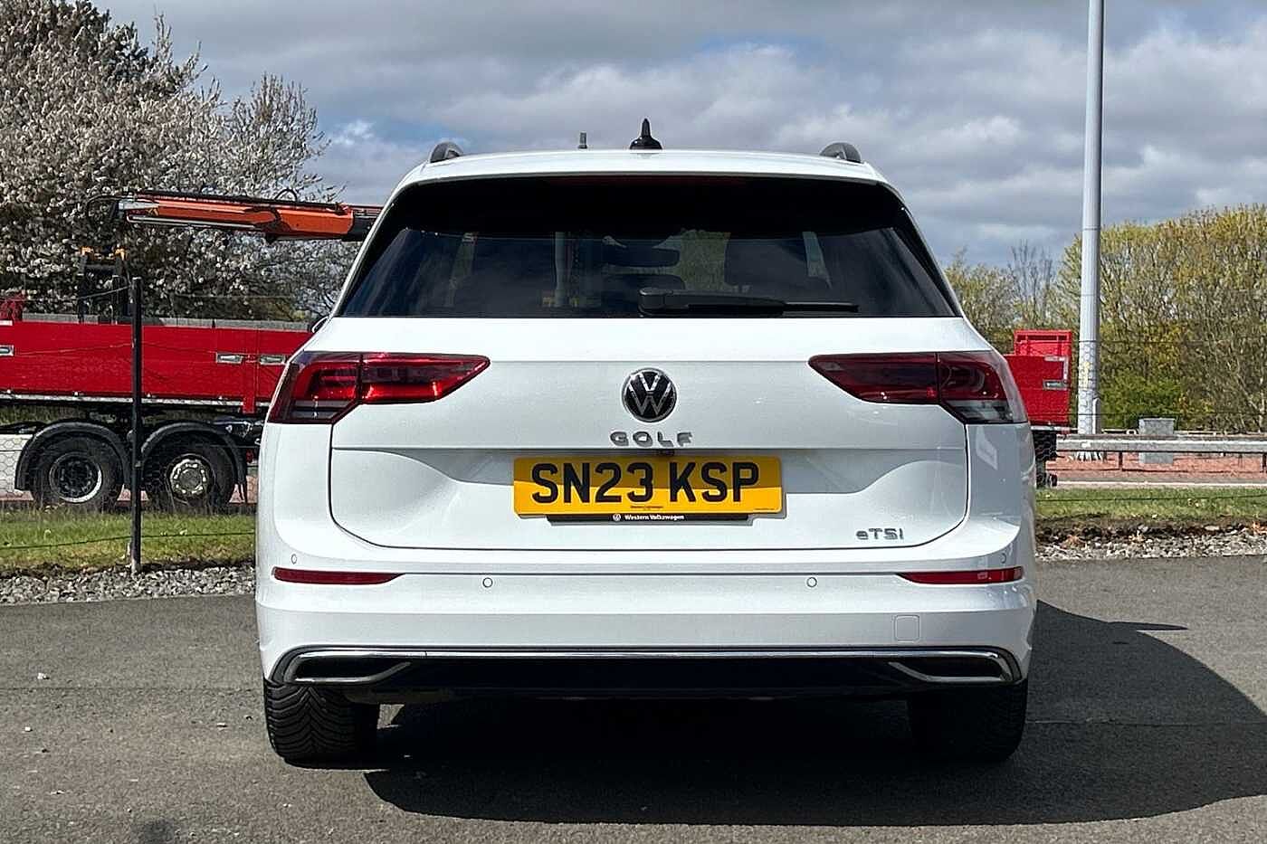 Volkswagen Golf Estate